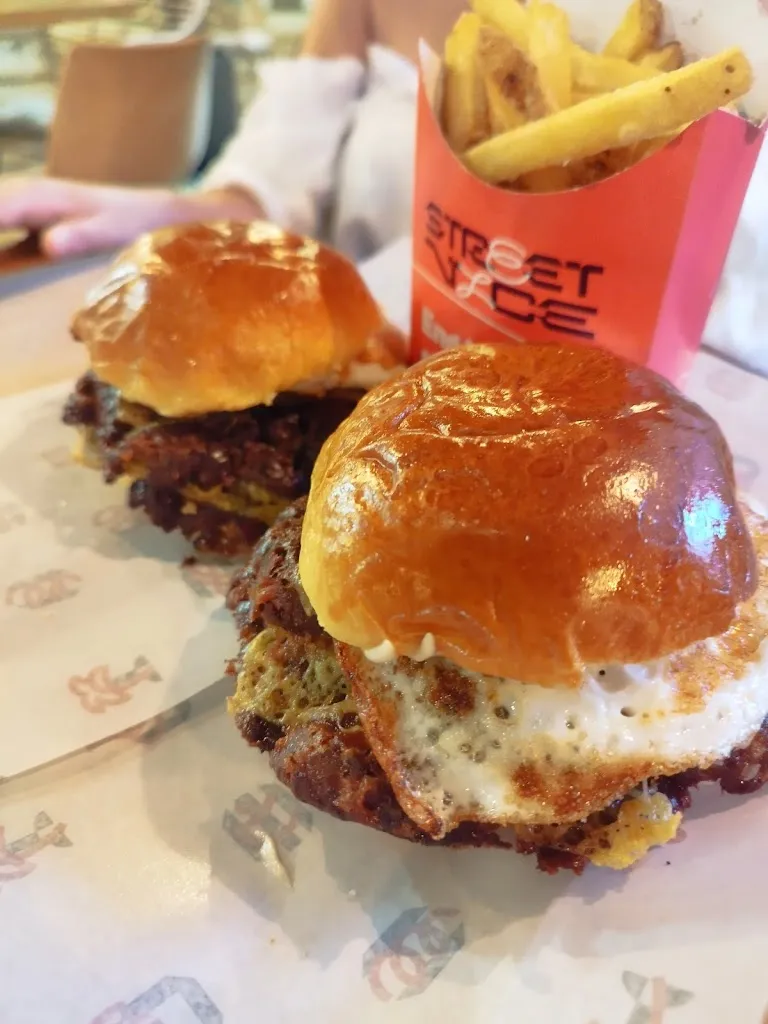 Jose Antonio Rodriguez Maldonado_Street Vice_Ejido El_review