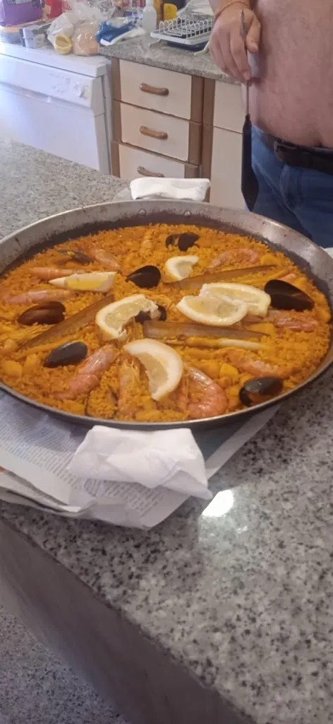 Gemma Martínez Alberich_Tasca Tres Cantons_Deltebre_review