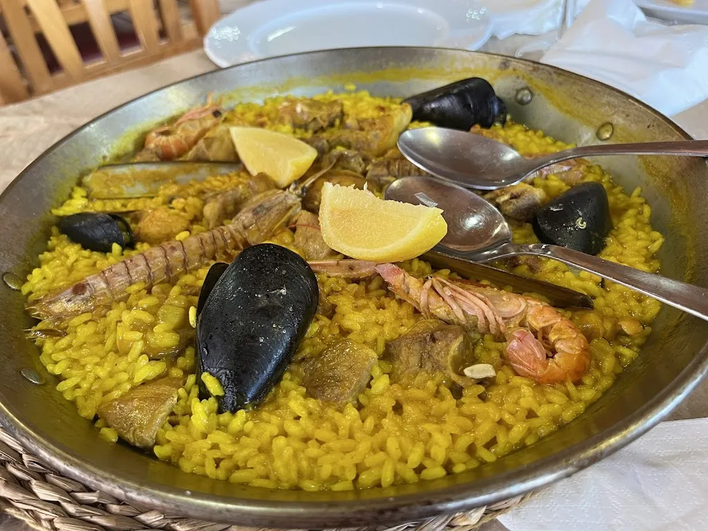 Tasca Tres Cantons_Deltebre_slider_image_3