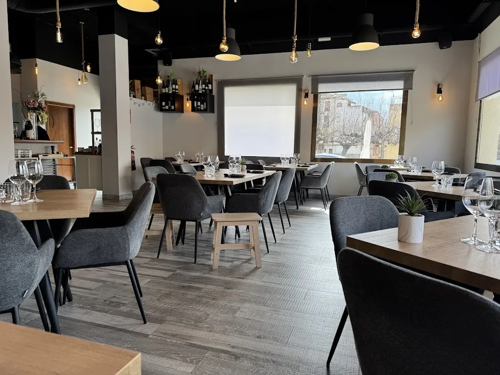 Kabbalah Restaurant_Falset_slider_image_1