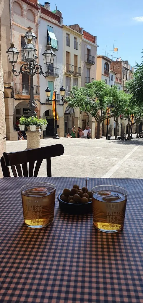 Cristobal Escoda_Calaix de Sastre WineBar_Falset_review