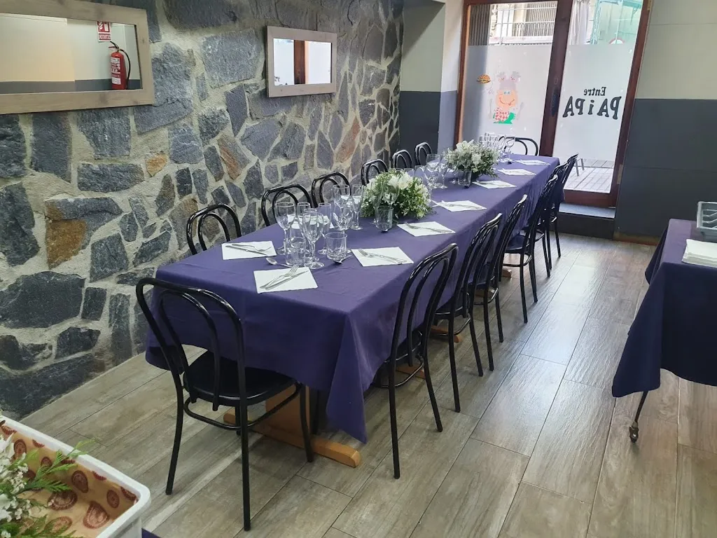 Entre pa i pa restaurant in Falset