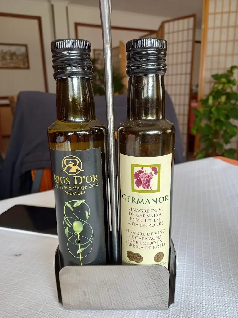 Menu_Restaurant i Hostal Can Rius_Fatarella_image_4