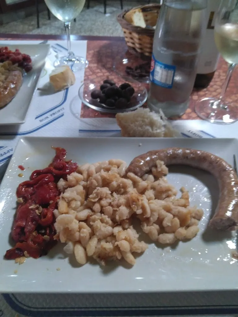 Menu_Restaurant i Hostal Can Rius_Fatarella_image_5