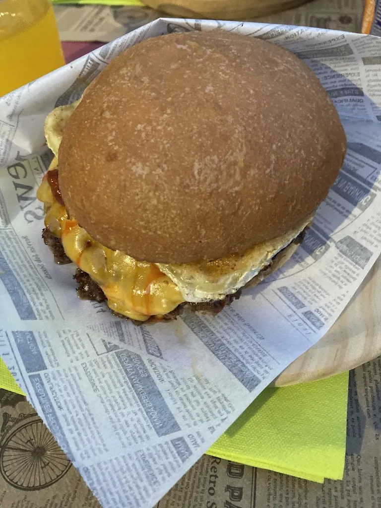 Borja Ruso prados_Lo de Pau - Flix_Flix_review