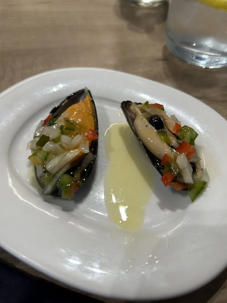 Juriy_Restaurante Vinoteca García de la Navarra_Garcia_review