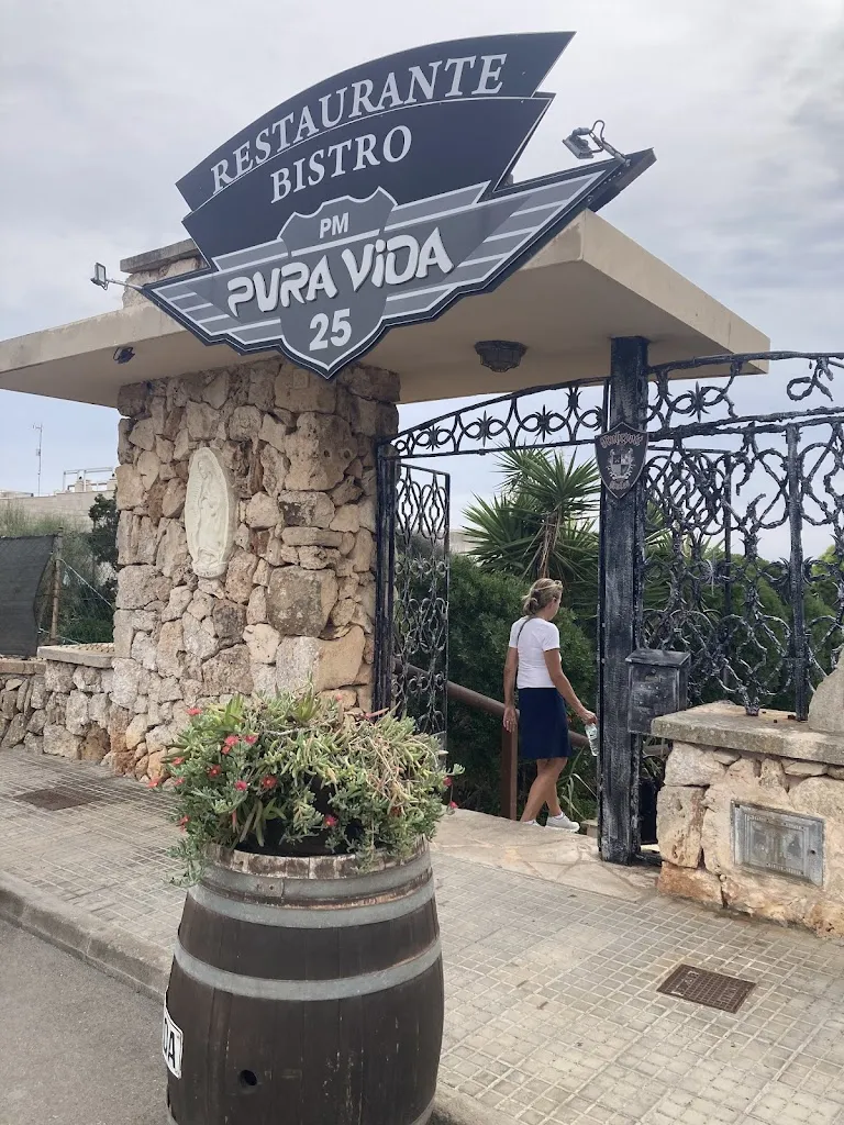 Restaurante Pura Vida Mallorca_Figuera_slider_image_3