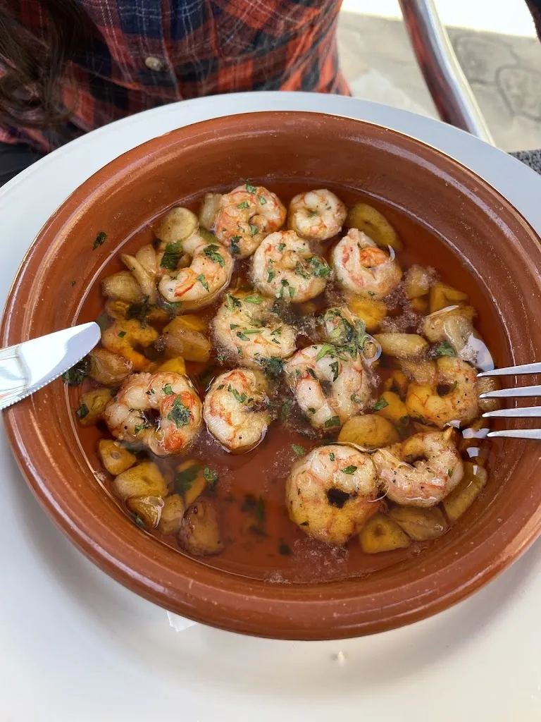 Mhaviss L_Restaurante La Marina_Figuera_review