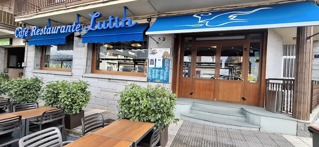Lutin Café Restaurante & Eventos restaurant in Cerceda