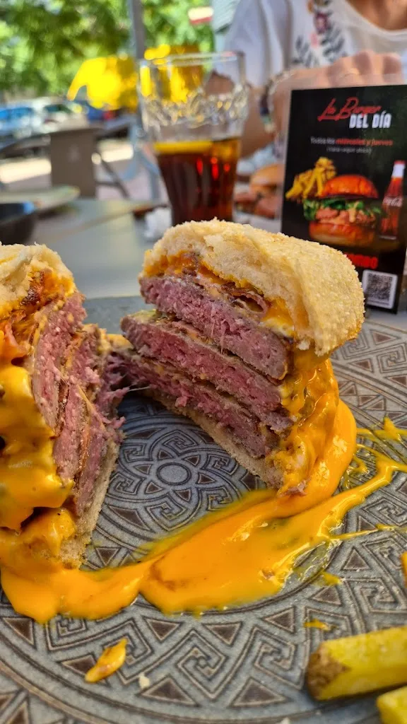 Menu_Figueiras Burgers_Figuera_image_3