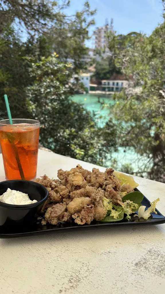 Fernanda Franchin_Cafè Drac_Figuera_review