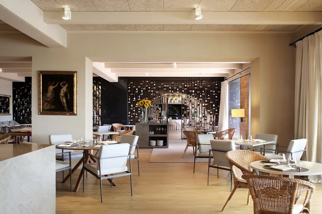 L'Olivera by Paco Pérez_Figuera_slider_image_1