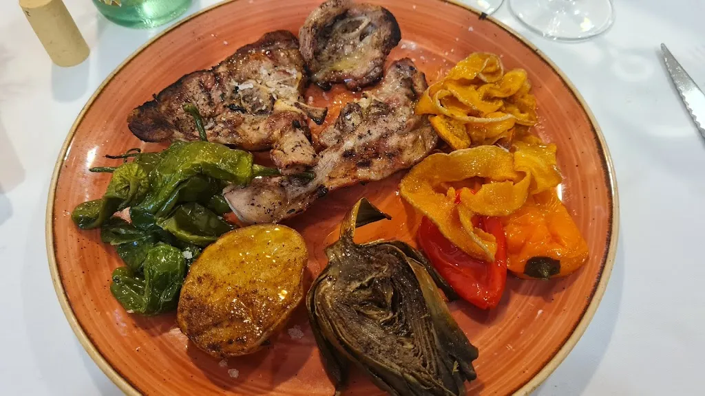 Restaurant Mestral_Guiamets_slider_image_2