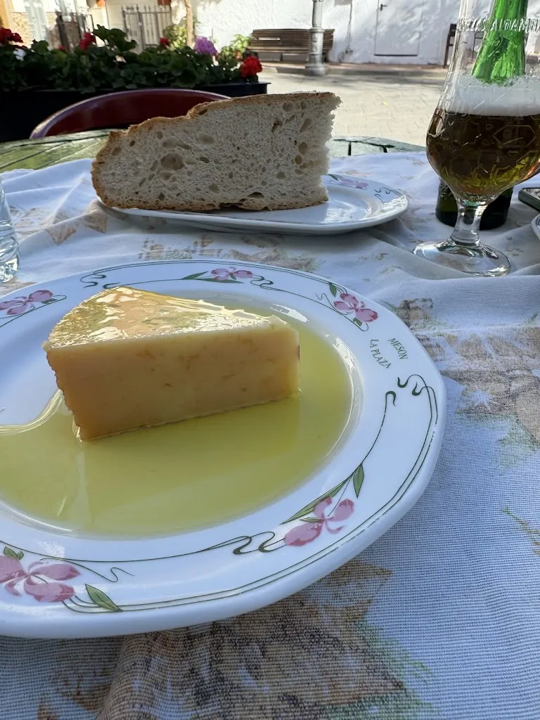 GINES GARCIA_Meson La plaza_Lucainena de las Torres_review