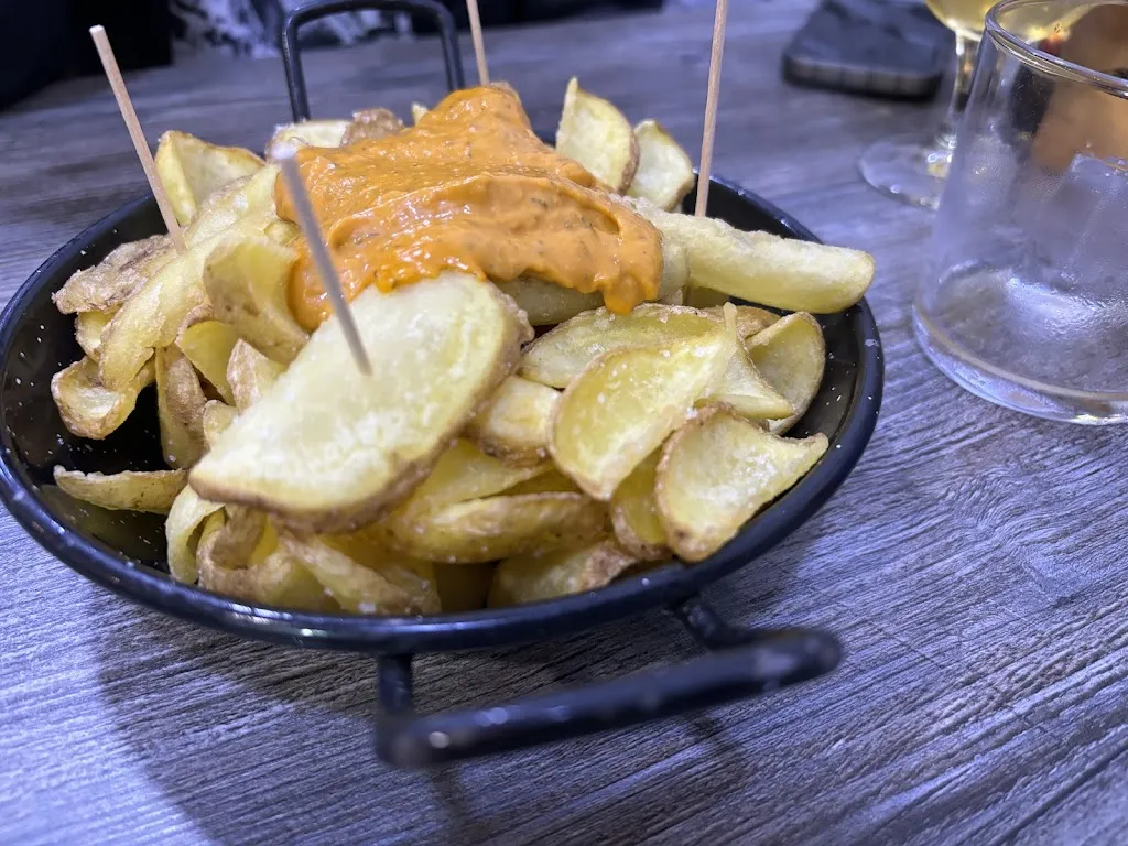 Juanjo López_Bar La Nova Rambla_Llorenç del Penedès_review