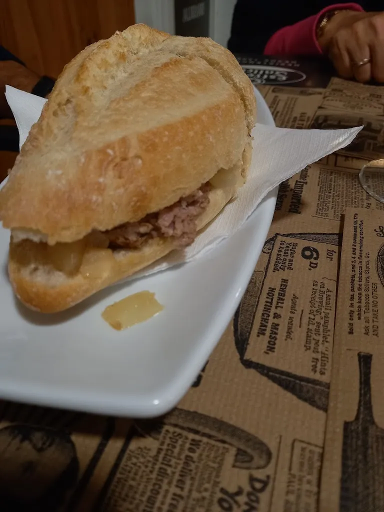 Menu_Bar Amadeus Llorenç_Llorenç del Penedès_image_2