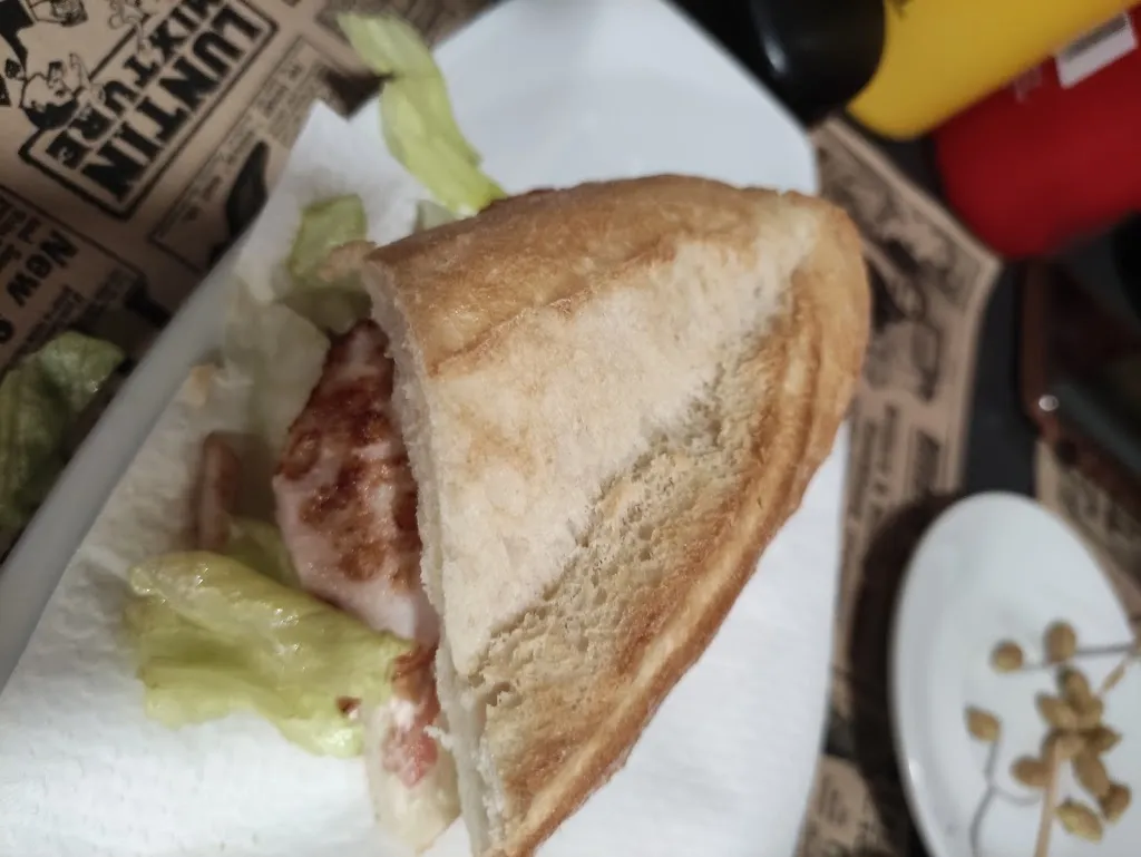 Josele Valverde_Bar Amadeus Llorenç_Llorenç del Penedès_review