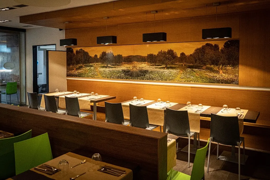 BDGUSS Llorenç restaurant in Llorenç del Penedès