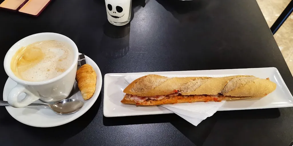 Menu_Cafeteria Isama_Montblanc_image_7