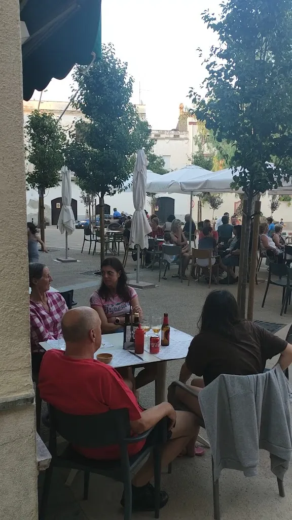 Bar Plaça Mont Roig_Mont-roig del Camp_slider_image_2