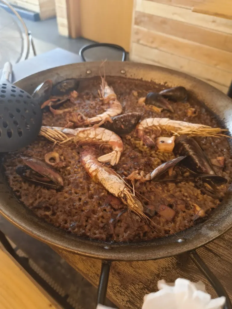 Àlex Milà_Cafeteria /Restaurant Mont-Gust_Mont-roig del Camp_review