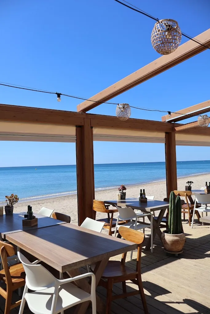 Restaurante Friends restaurant in Mont-roig del Camp