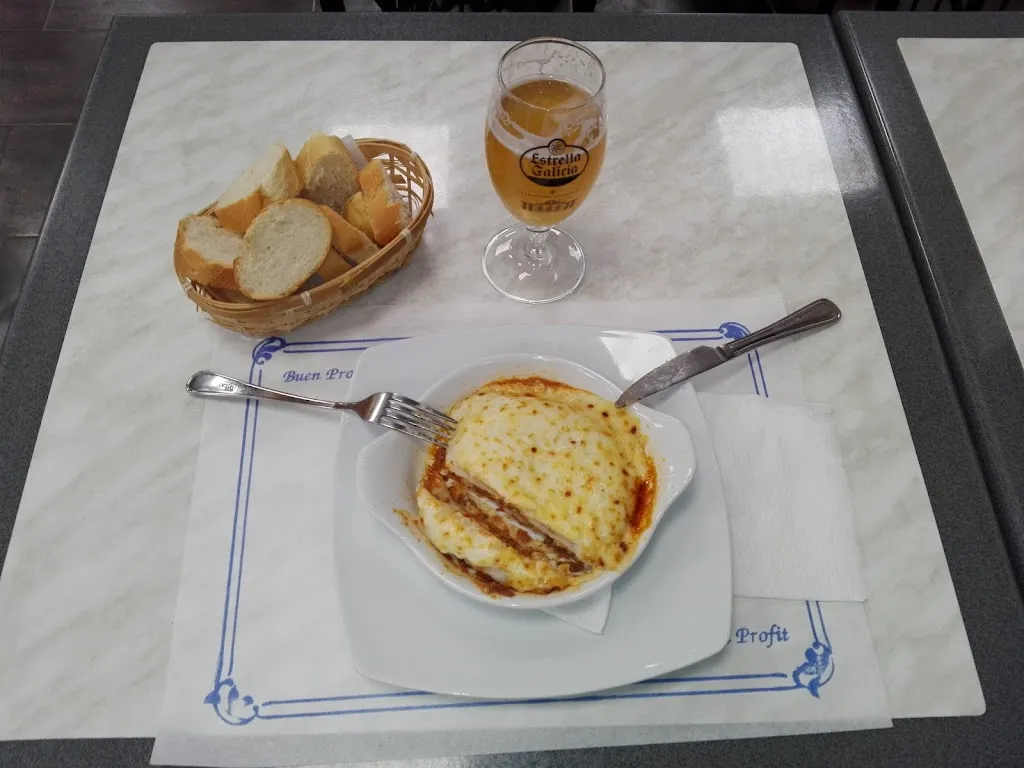 Menu_Bar Tapas La Vila del Pingui_Montmell_image_5