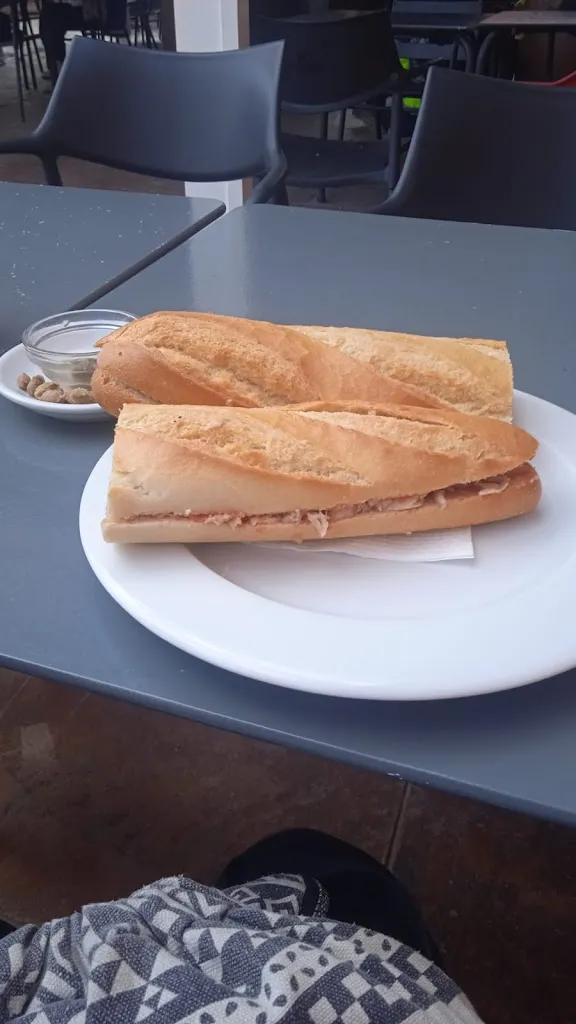 Menu_Bar Tapas La Vila del Pingui_Montmell_image_9