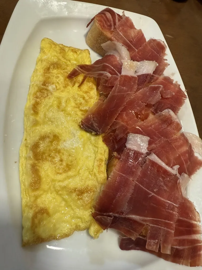 Taverna Casa Corazon_Móra la Nova_slider_image_3