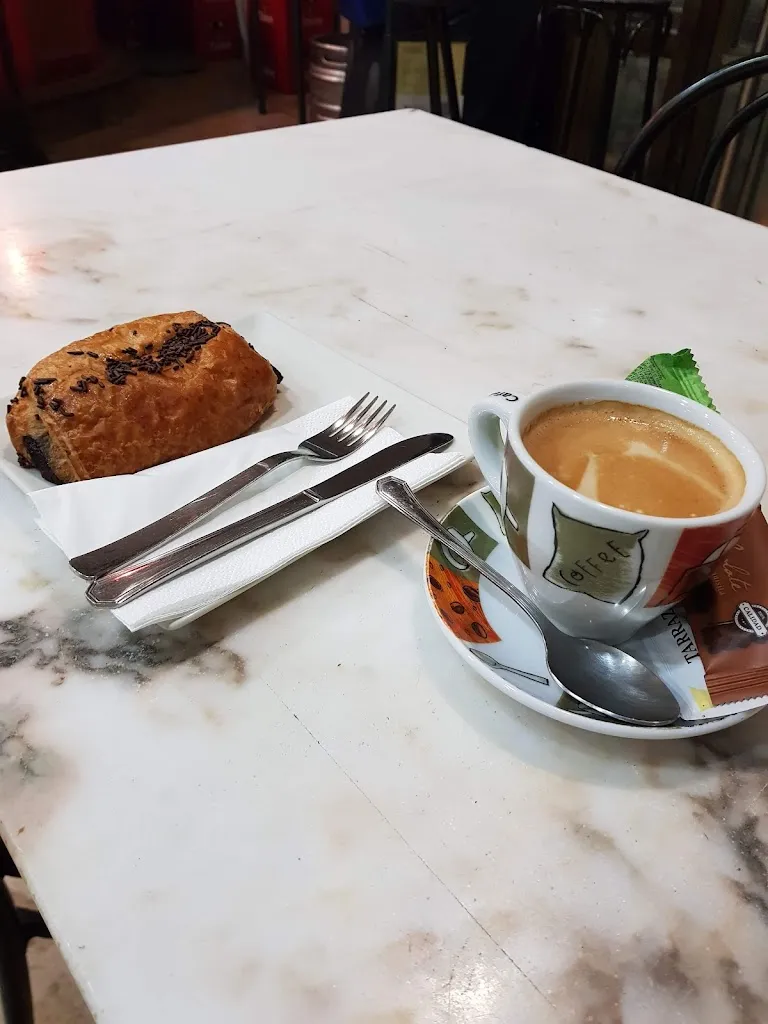 Menu_Bar Stop_Móra la Nova_image_2