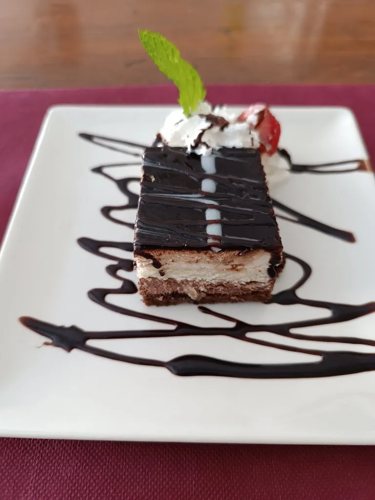 Menu_Bar Stop_Móra la Nova_image_6