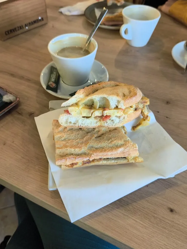 Bar Restaurant Trevol_Móra la Nova_slider_image_3