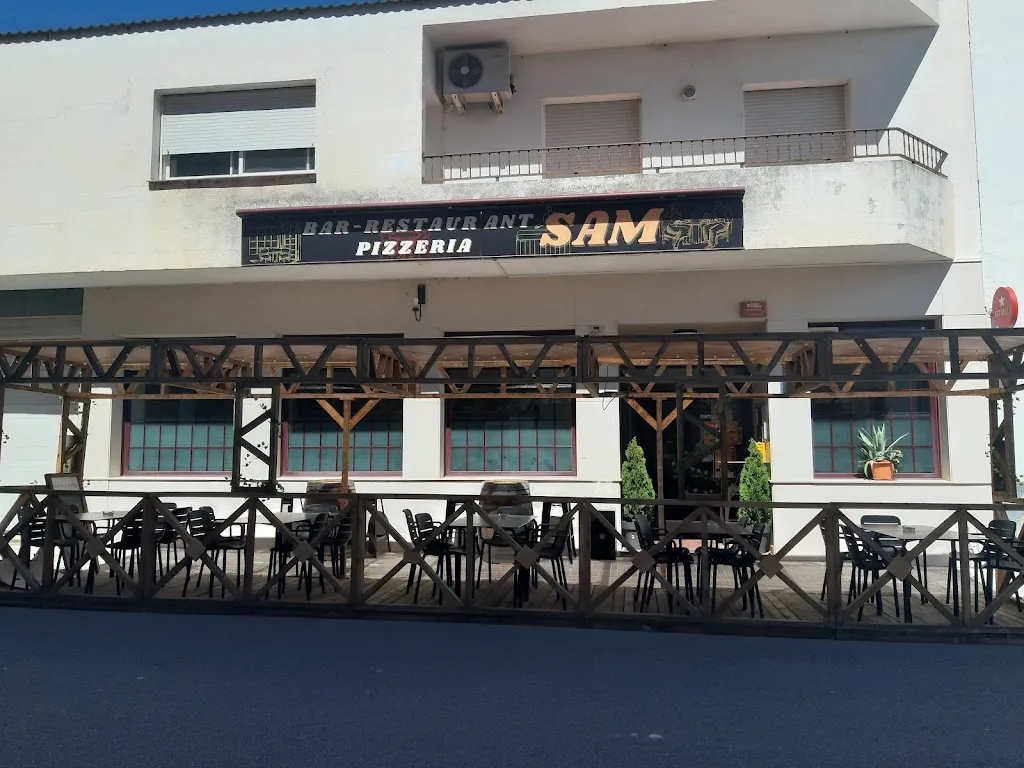 Bar Restaurant SAM_Móra dEbre_slider_image_1