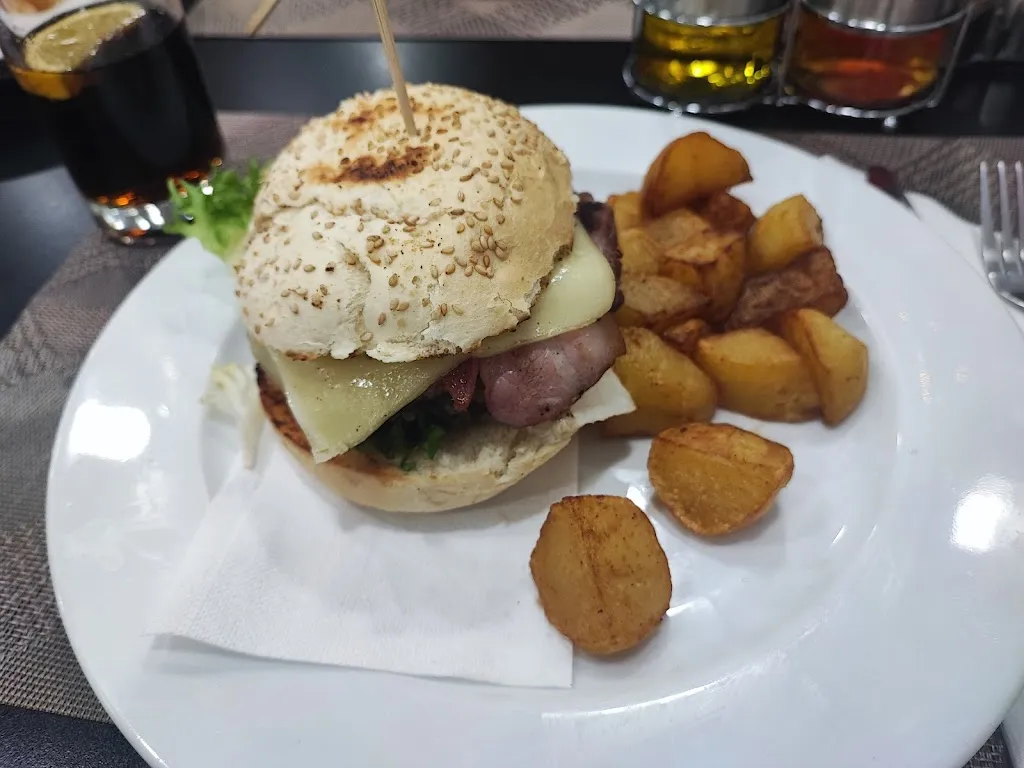 Menu_Bar Restaurant “al lío”_Móra dEbre_immagine_4