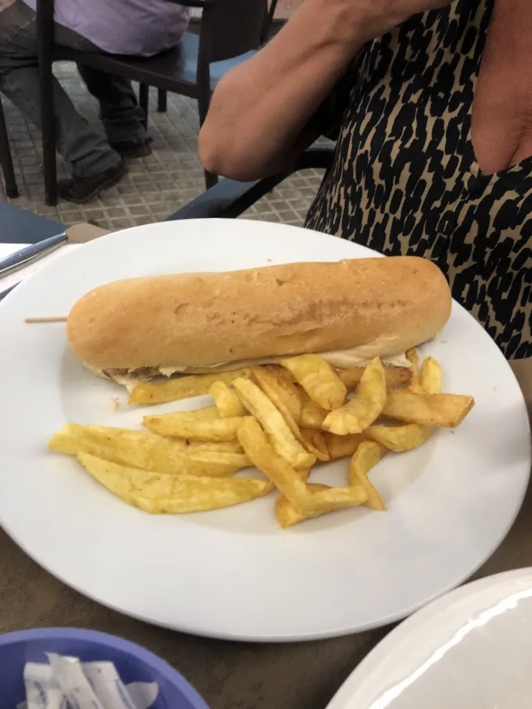 Menu_Bar Restaurant “al lío”_Móra dEbre_immagine_7