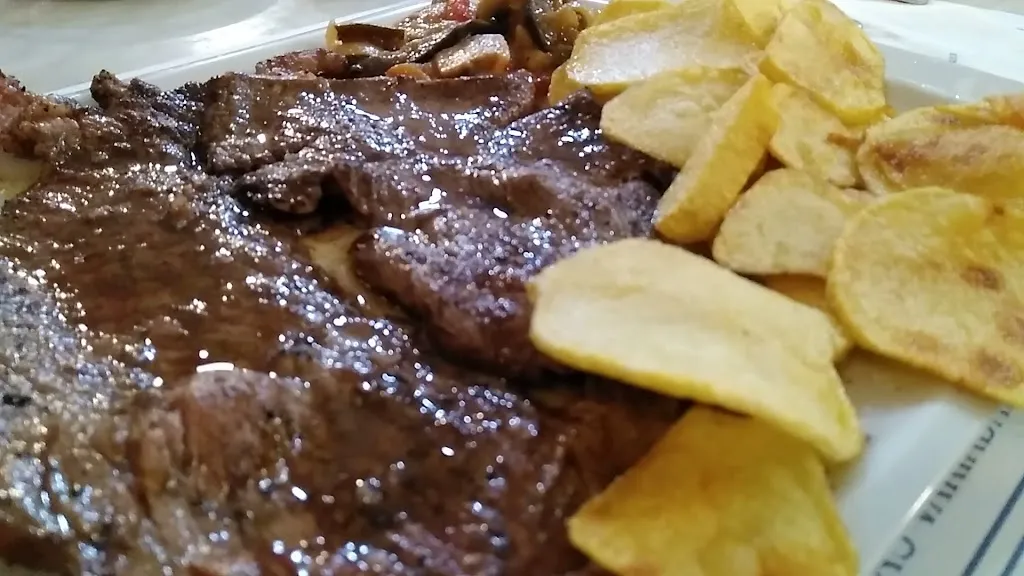 BAR LA CREU restaurant in Móra dEbre