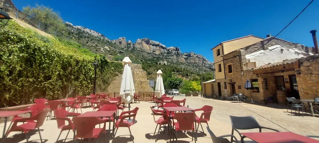 Bar L'únic restaurant in Morera de Montsant