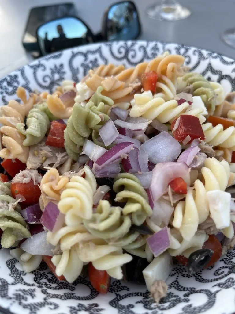 Dani Porta_Entre tapes i llesques -bar piscina-_Pallaresos_review