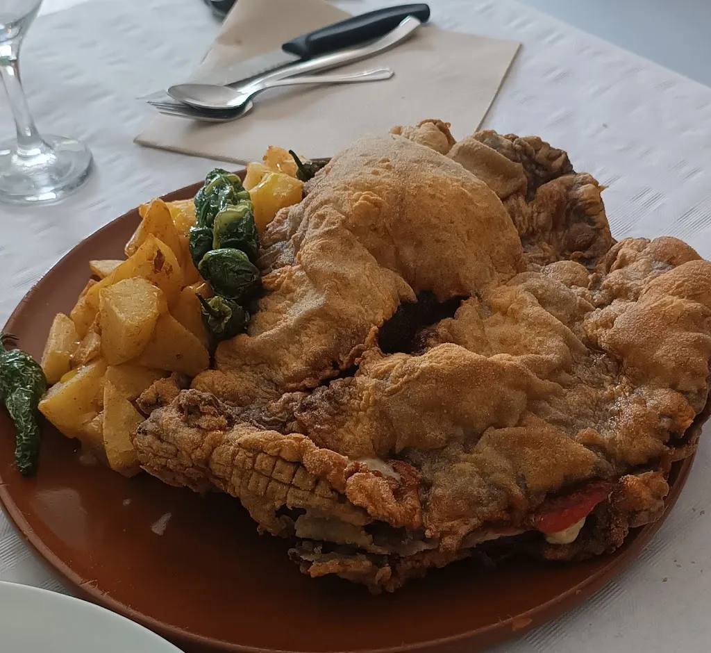 Bar - Restaurant YOLI_Pallaresos_slider_image_2