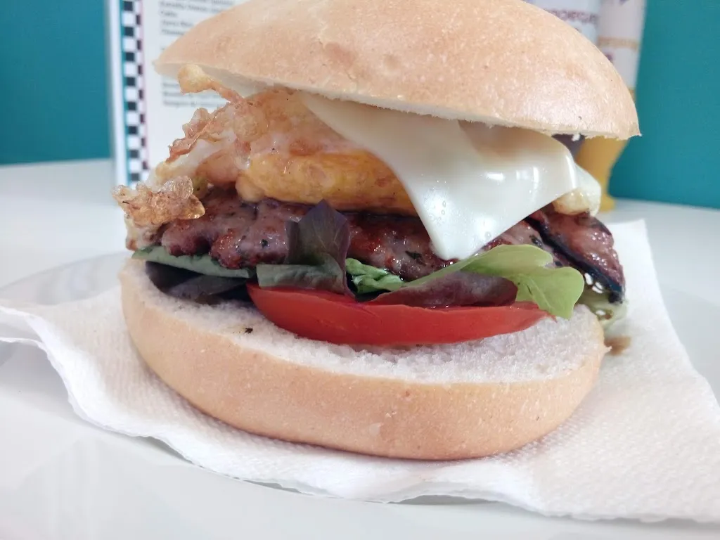 Menu_Bar Shield_Pallaresos_image_5