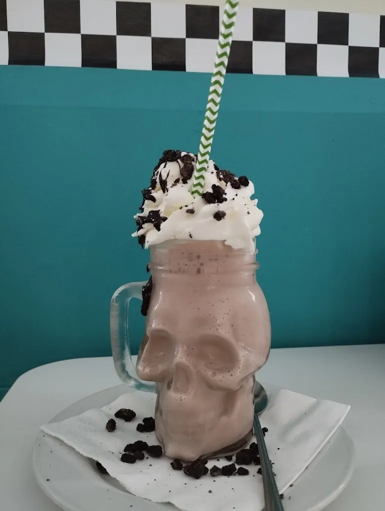 Menu_Bar Shield_Pallaresos_image_8