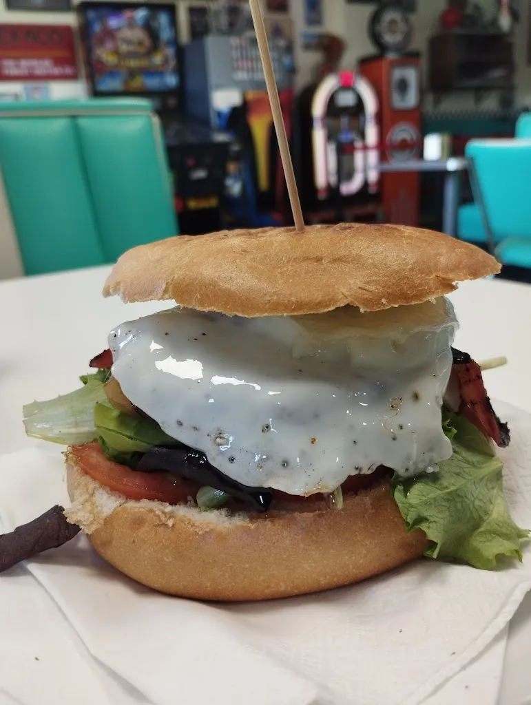 Khrystyna Kovtun_Bar Shield_Pallaresos_review