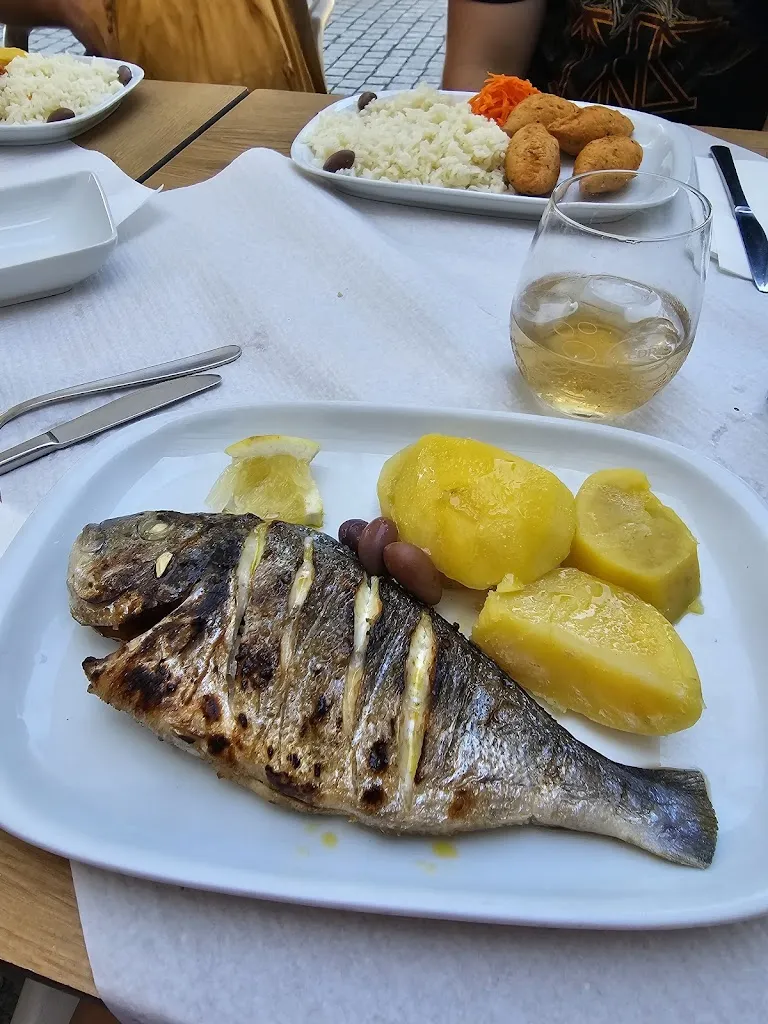 Lucy_Restaurante Casa Dias_Nou de Gaià_review