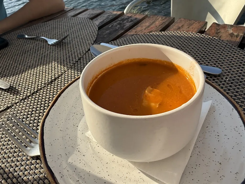 Karen Chan_Uva by Cálem_Nou de Gaià_review