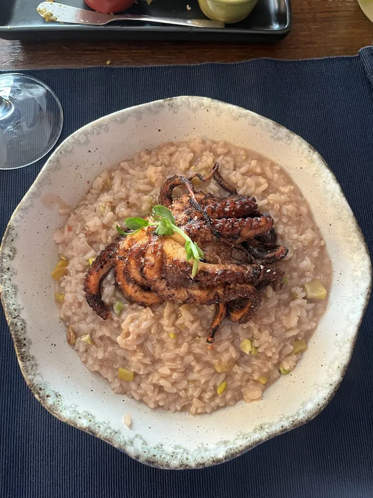 Hugo Göthberg_Porto Ibérico_Nou de Gaià_review