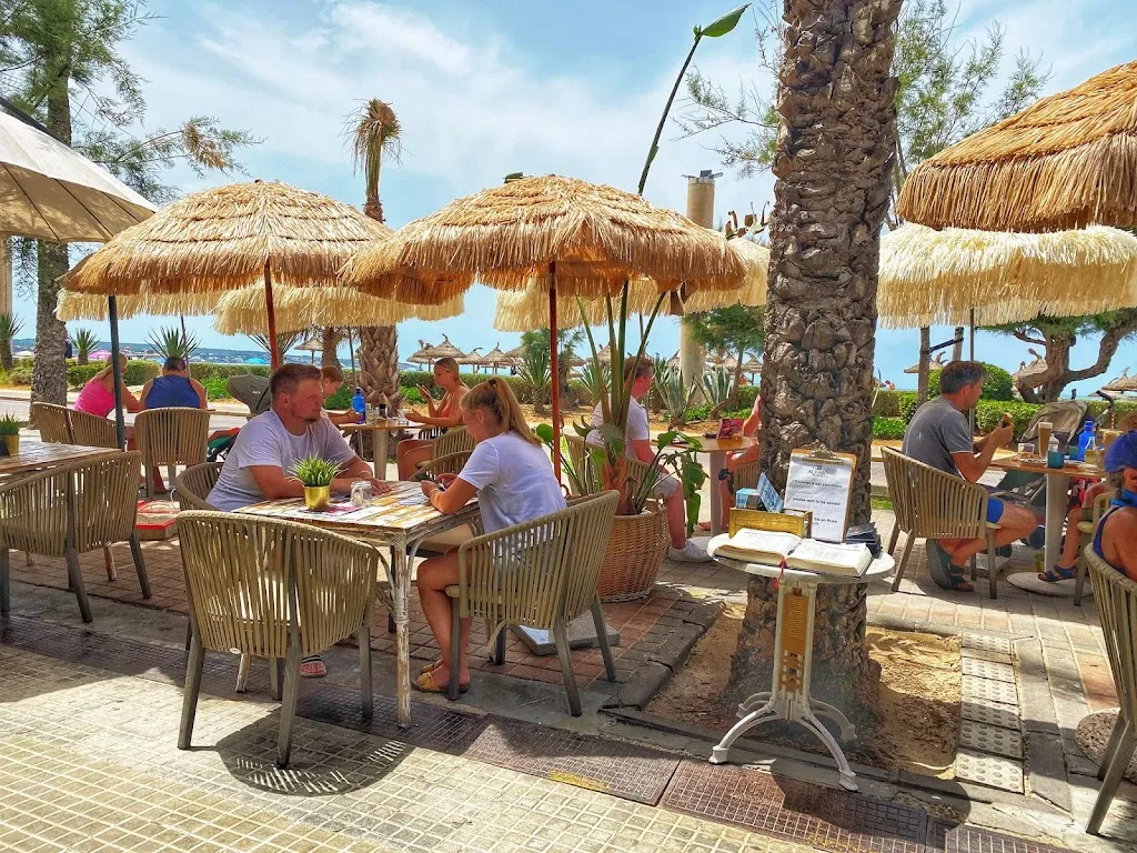 Al Faro Beach_Palma dEbre_slider_image_1