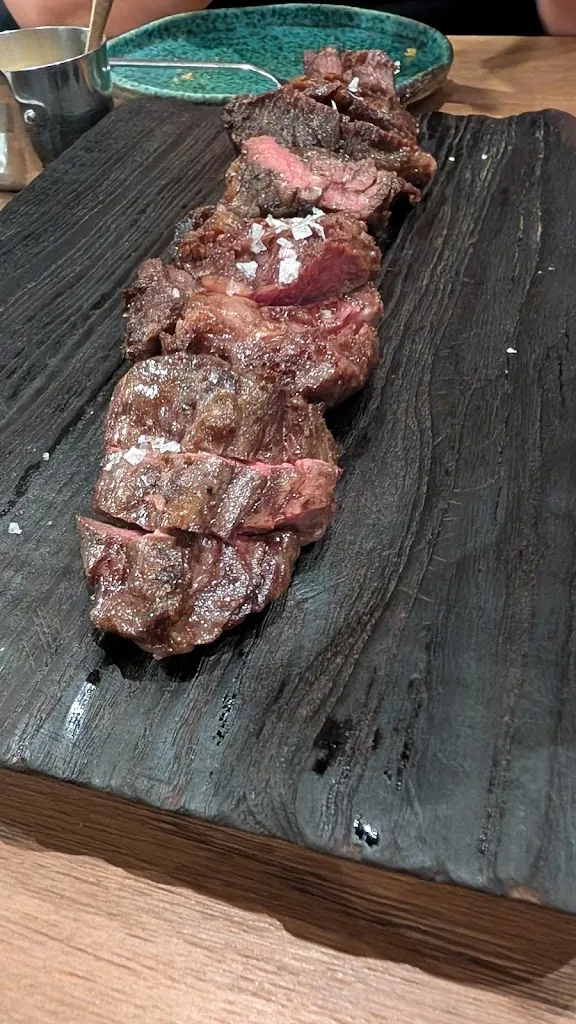 Matthias Oehm_Stagier Bar_Palma dEbre_review