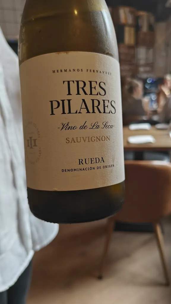 Bas Janssen_Stagier Bar_Palma dEbre_review