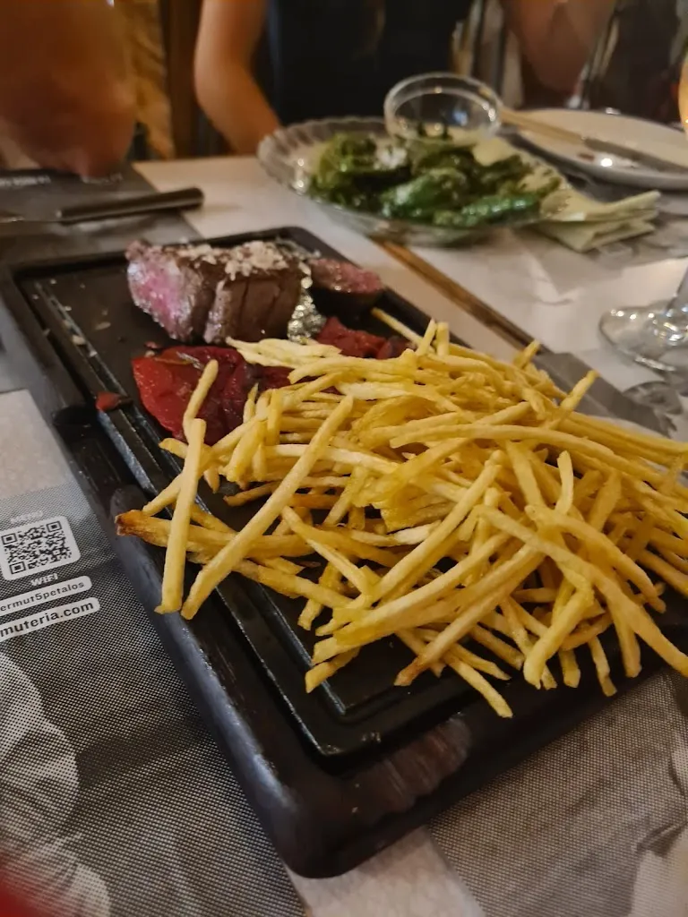 Susan Oldham_La Rosa Vermuteria & Colmado_Palma dEbre_review