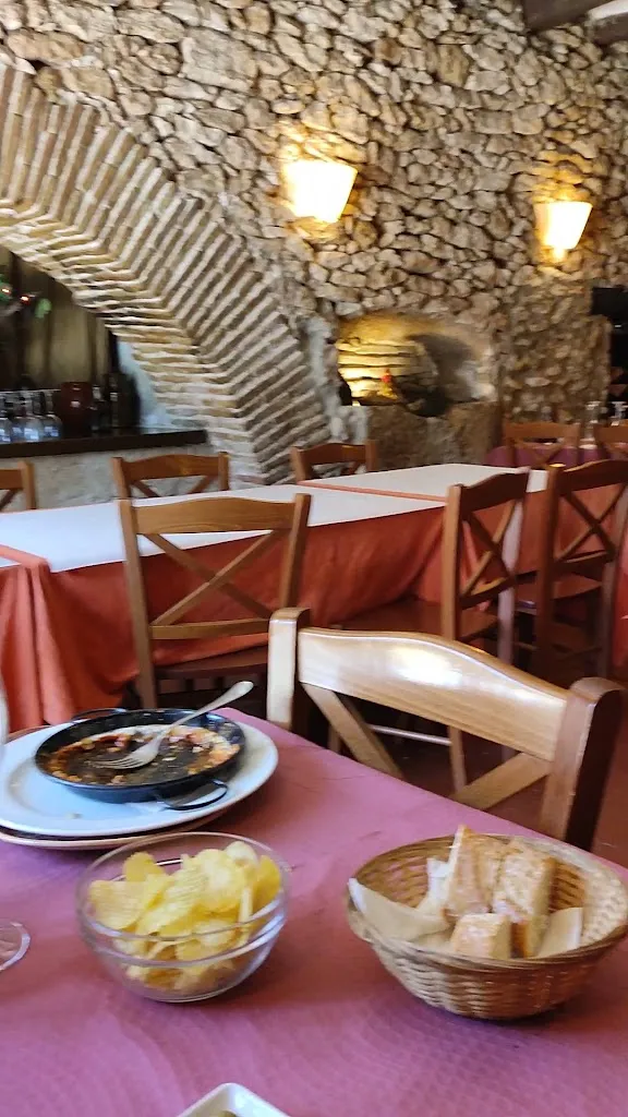 Restaurant Ca Vidal - Calçotades, Esmorzas, Dinars i Esdeveniments_Perafort_slider_image_2